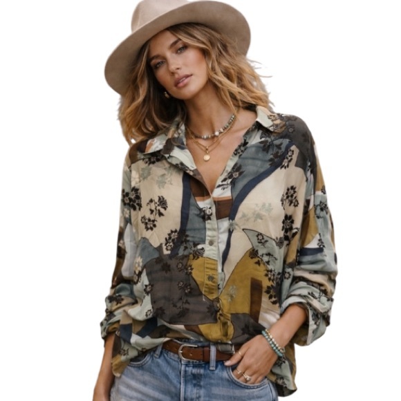 entro Tops - entro | Floral Patchwork High Low Button Up Blouse  🆕 NWT Oversized Sz Med/Lg